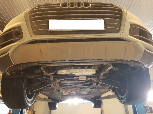 Stalowa Osłona skrzyni biegów Audi Q7 