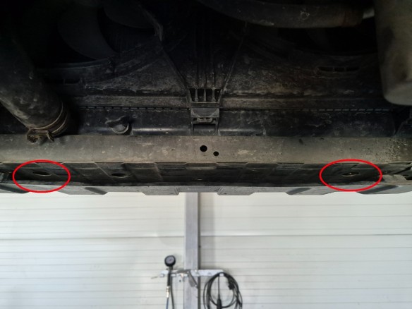 Stalowa Osłona pod silnik Mitsubishi Outlander