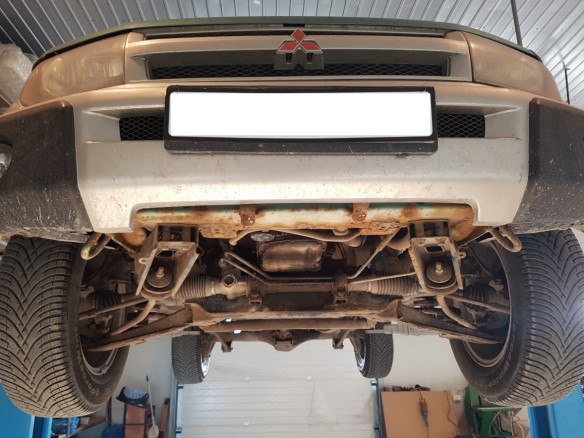 Stalowa Osłona pod silnik Mitsubishi Pajero Pinin