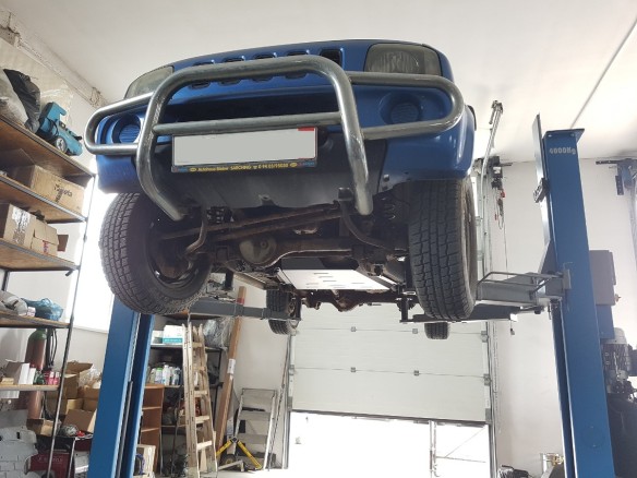 Stalowa Osłona  skrzynka transferowa Suzuki Jimny