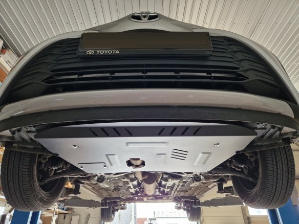 Stalowa Osłona pod silnik Toyota Yaris