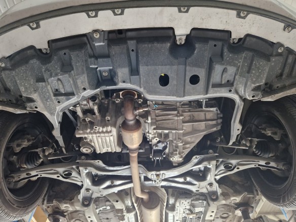 Stalowa Osłona pod silnik Toyota Yaris