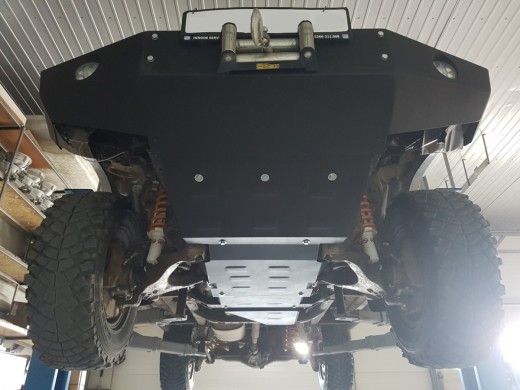 Stalowa Osłona skrzyni biegów Toyota Land Cruiser J90 