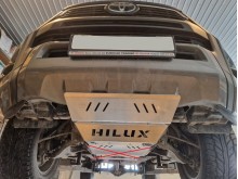 Aluminium osłona chłodnicy Toyota Hilux Invincible (2021-2026)