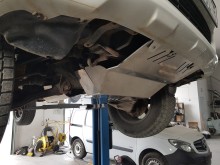 Aluminium osłona chłodnicy Toyota Hilux Revo (2016-2026)
