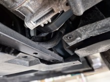 Aluminium plaque couvercle cache protection moteur Renault Trafic (2022-2026)
